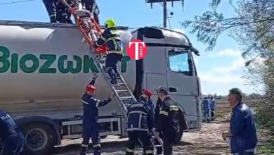 Photo of Σοβαρό εργατικό ατύχημα με ηλεκτροφόρο ρεύμα στο χωριό Μεγάλα Καλύβια Τρικάλων(video trikalaidees)